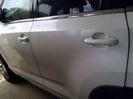 2014 TOYOTA HIGHLANDER WHITE LE 3.5L AT AWD.  Z24869